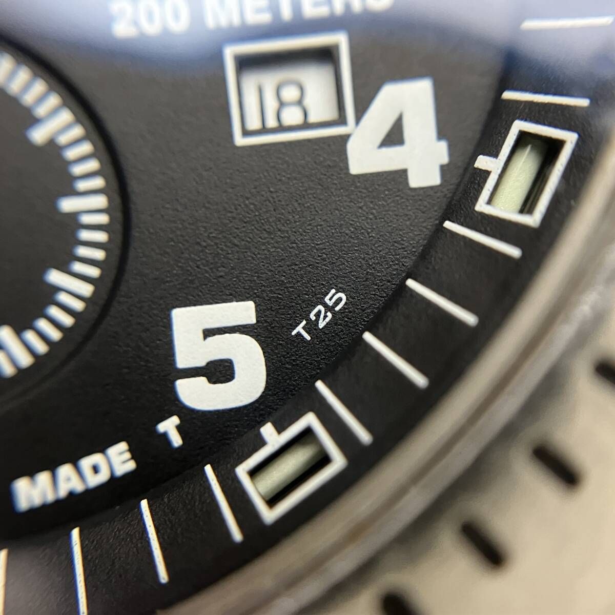 ジャンク LUMINOX ルミノックス 8100 クォーツ 腕時計 稼働品 - メルカリ