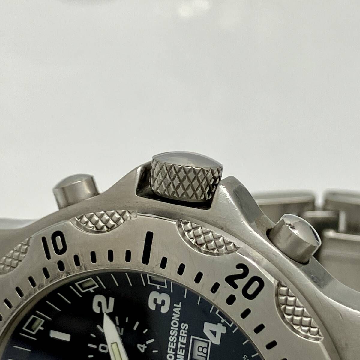 ジャンク LUMINOX ルミノックス 8100 クォーツ 腕時計 稼働品 - メルカリ