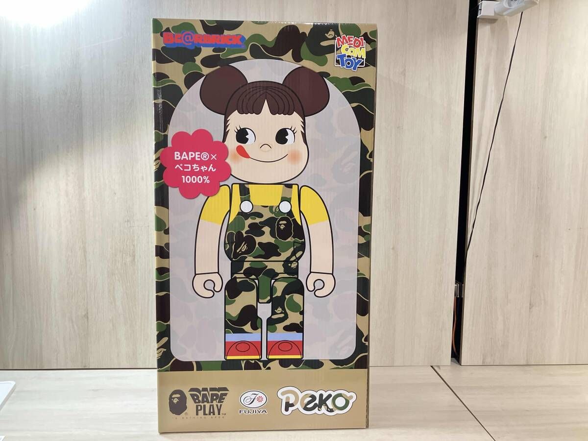 BAPE(R) ベイプ 不二家 ペコちゃん GREEN 1000% BE@RBRICK メディコム