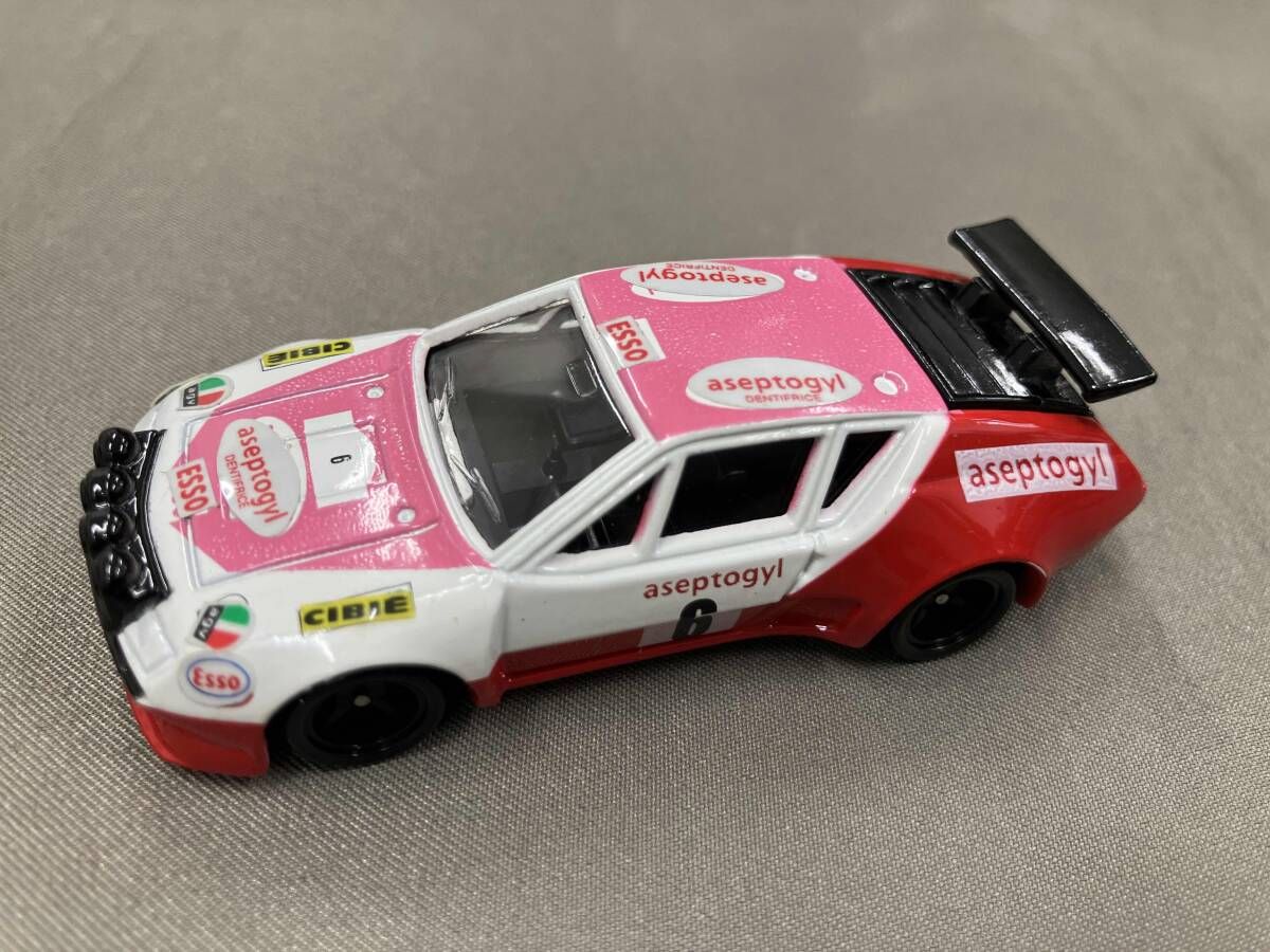 トミカ アルピｰヌ ルノｰ A310 ラリｰタイプ 白×赤 シｰト:黒 1JNホイｰル