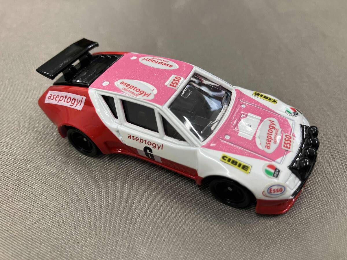 トミカ アルピｰヌ ルノｰ A310 ラリｰタイプ 白×赤 シｰト:黒 1JNホイｰル