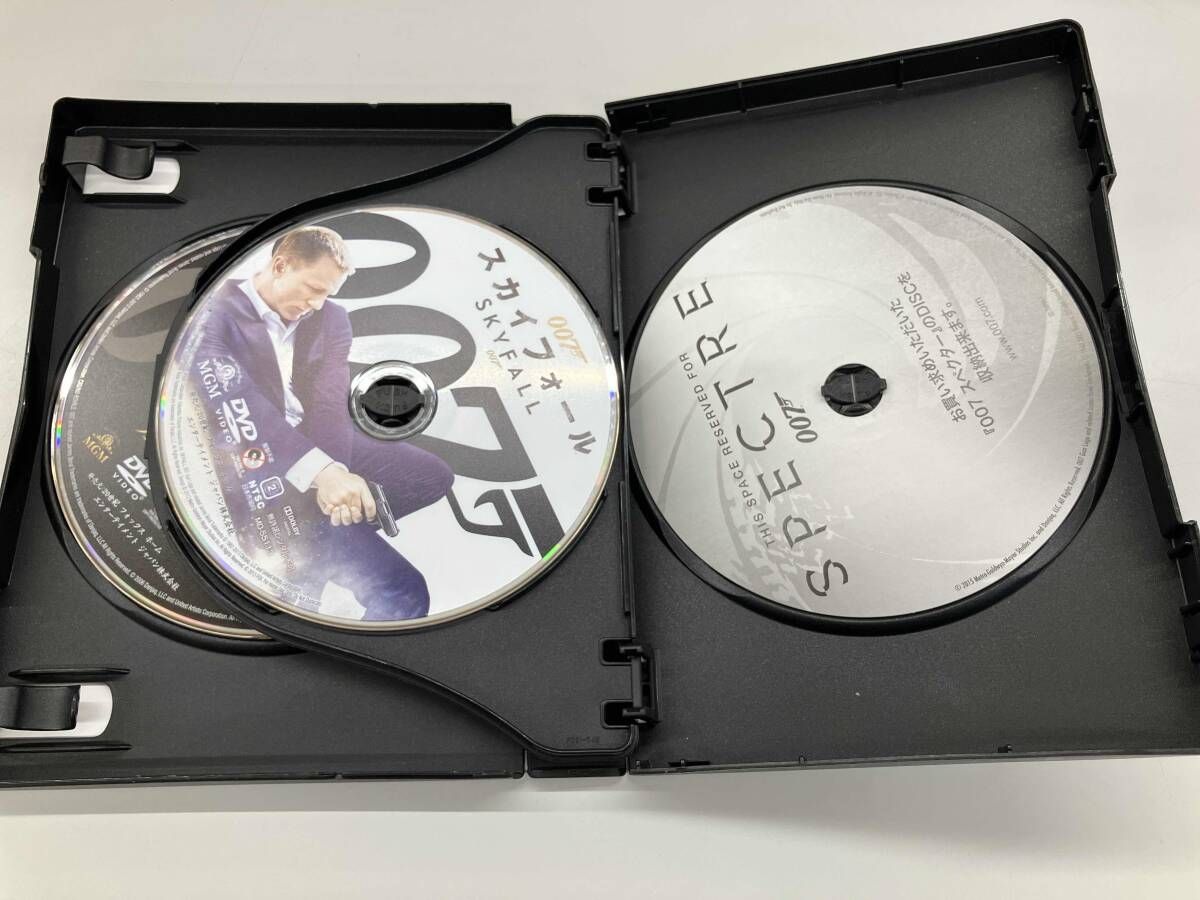 DVD 007/コレクターズDVD-BOX<23枚組>〔初回生産限定〕 007/スペクター DVD 007/コレクターズDVD-BOX<23枚組>〔初回生産限定〕 007/スペクター