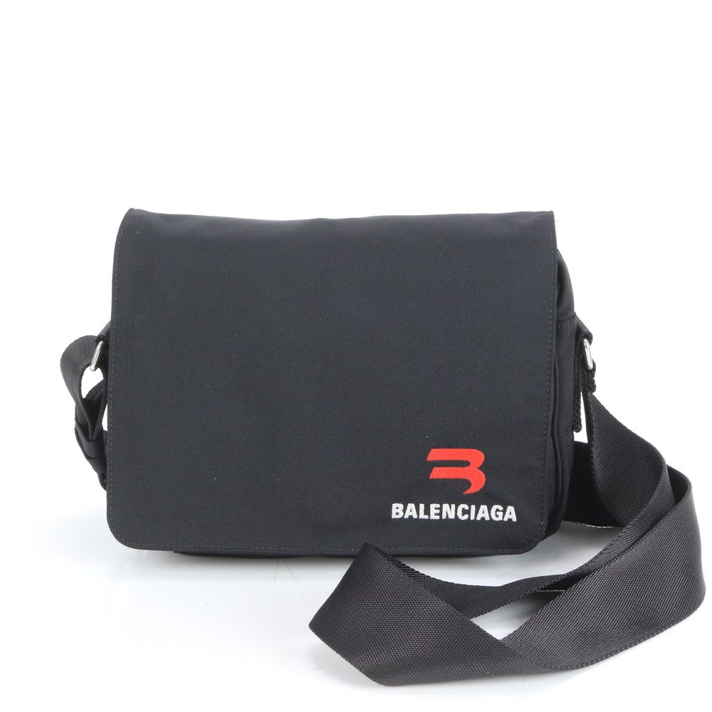 バレンシアガ エクスプローラー メッセンジャーバッグ 701747 新品同様 バレンシアガ エクスプローラー 701747 ショルダー バッグ
