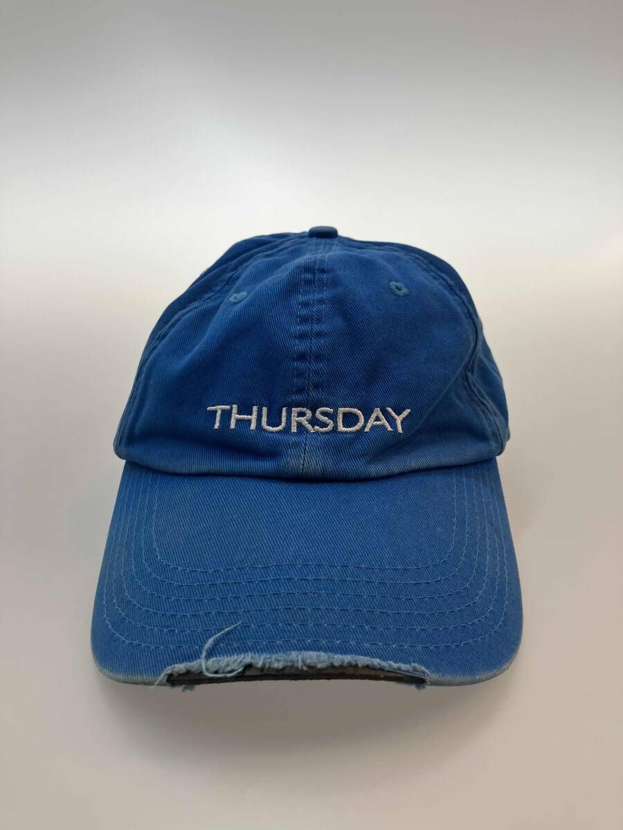 VETEMENTS × Reebok ヴェトモン×リーボック キャップ 帽子 Thursday Embroiderd weeday baseball cap ブルー 通年
