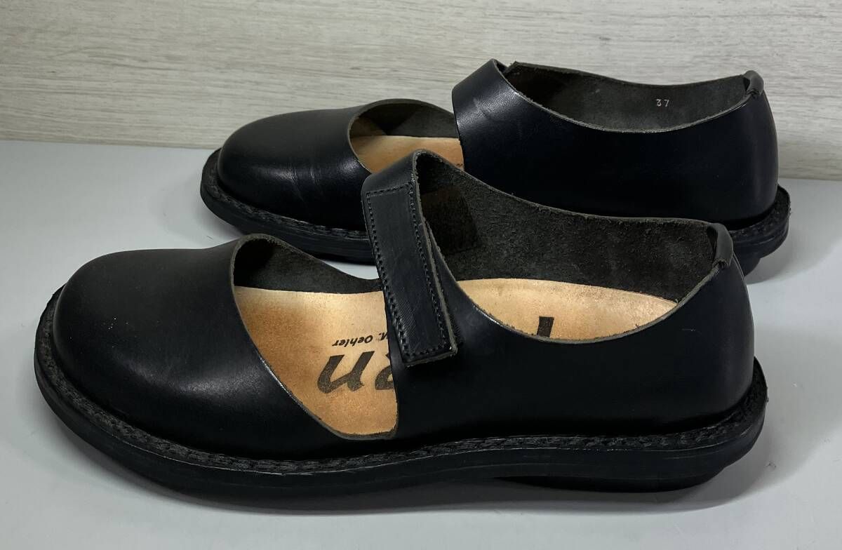 TRIPPEN トリッペン パンプス ストラップ付きフラットシューズ サイズ23 5 cm相当