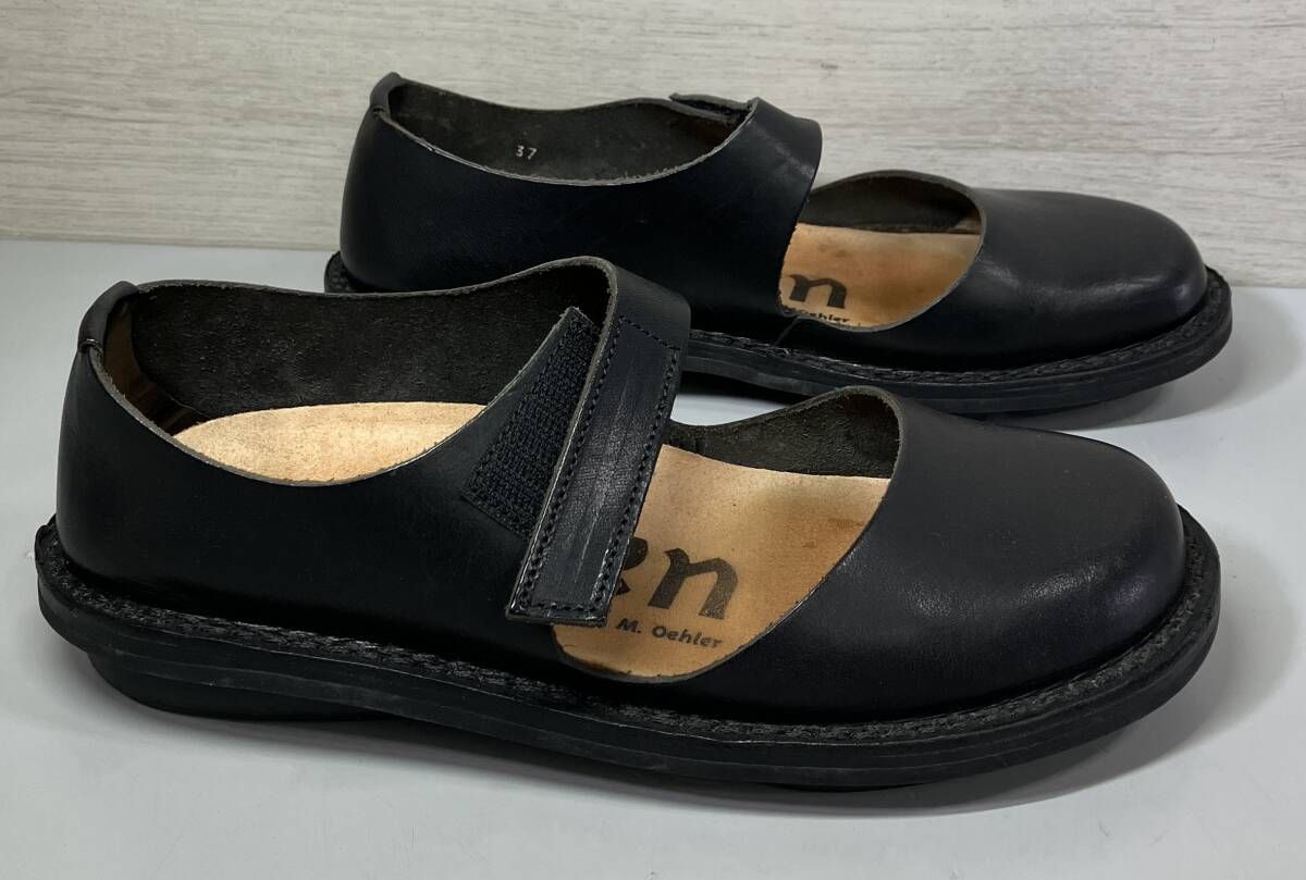 TRIPPEN トリッペン パンプス ストラップ付きフラットシューズ サイズ23.5 cm相当