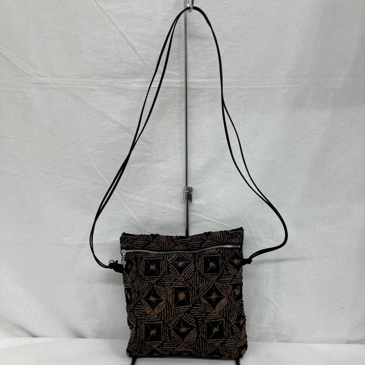 mina perhonen ミナペルホネン ショルダーバッグ ya 9829 financier bag-flower circle-