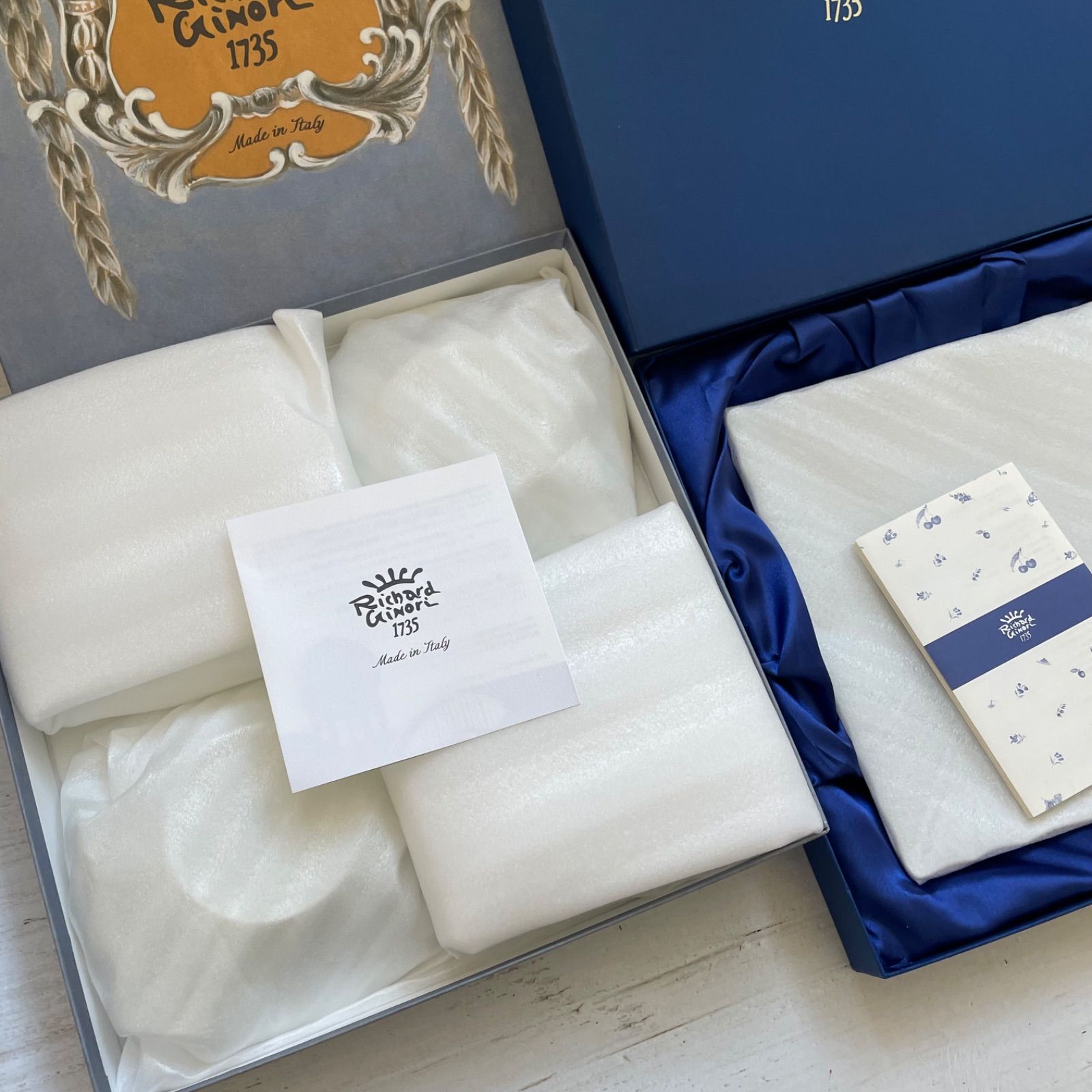 新品 ブランド箱入りリチャードジノリ ローズブルースクエア皿1枚＋