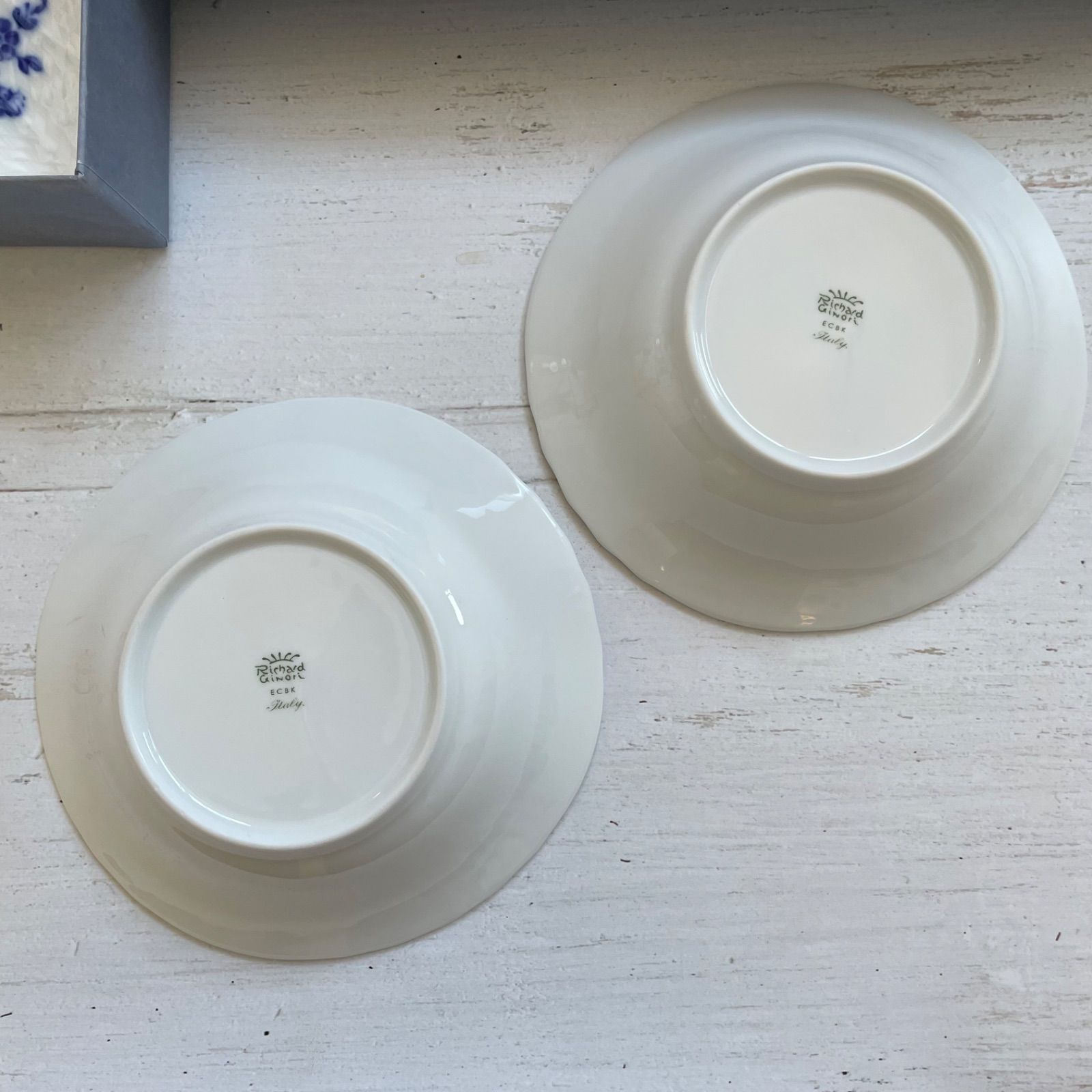 新品 ブランド箱入りリチャードジノリ ローズブルースクエア皿1枚＋