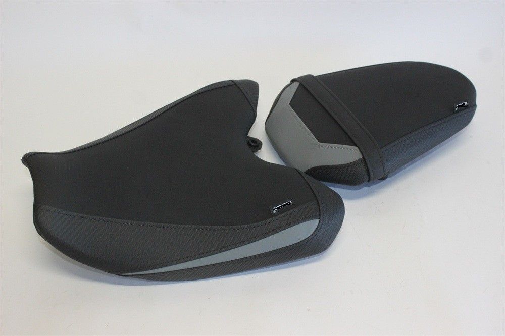 MT 07 2025 以降 カスタム フロント＆リアシート 本体付き 灰Xカーボン調