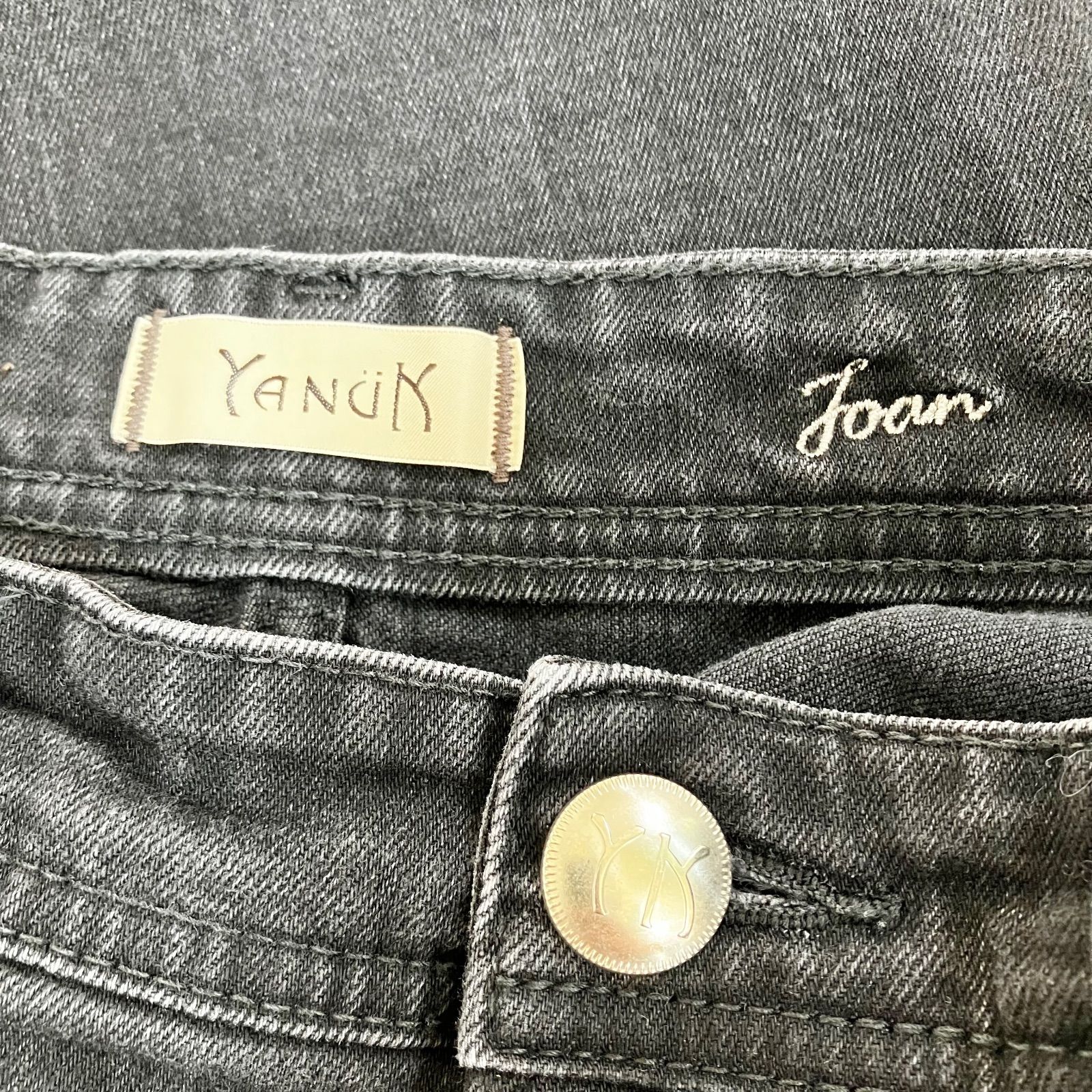  YANUK ルーズストレート JOAN OBK デニムパンツ 26 ブラック 黒 ヤヌーク ジョーン コットン ストレートデニム デニム ジーンズ