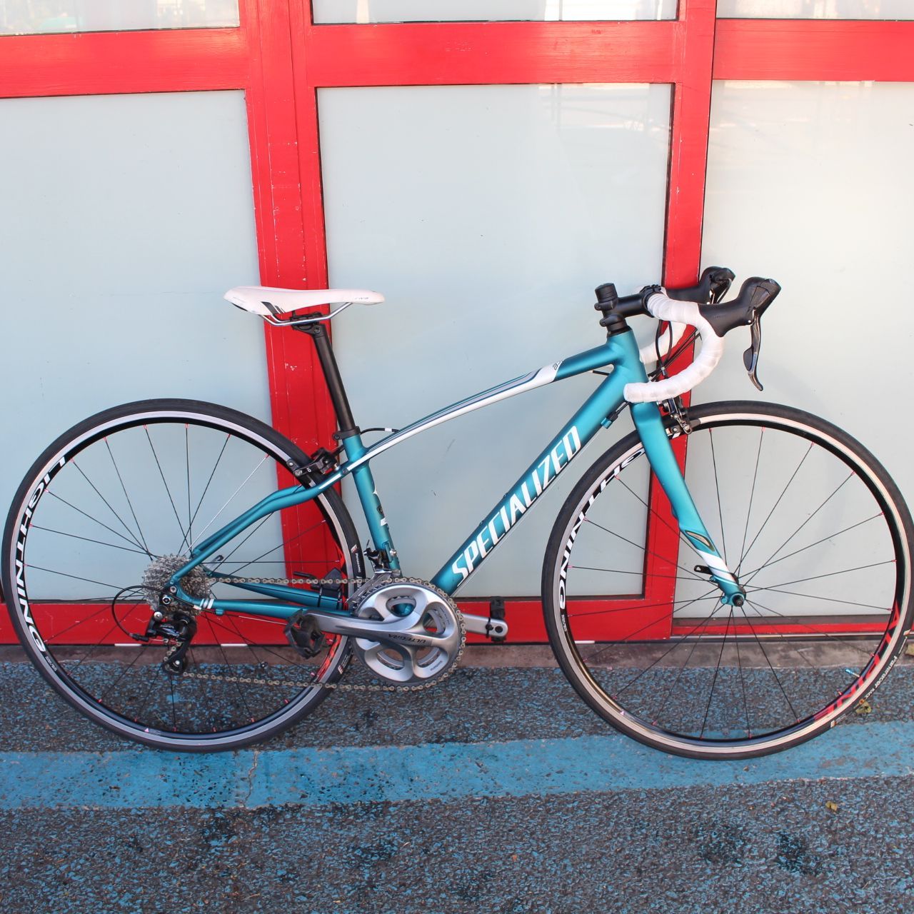 102 川崎市から スペシャライズ Dolce シマノ SORA ロードバイク 44 cm