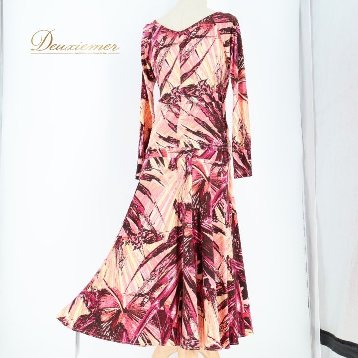 Chacott チャコット 社交ダンス衣装 上下セット ツーピース フリルピンク Chacott チャコット 社交ダンス衣装 上下セット ツーピース フリル