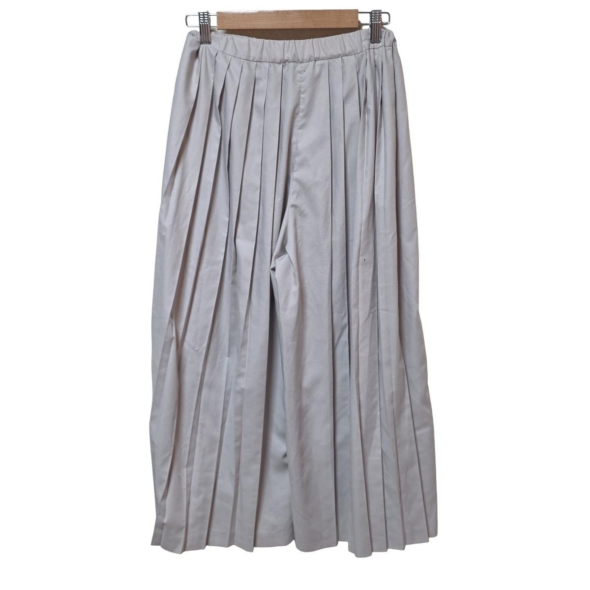 mizuiro ind ミズイロインド パンツ サイズ2 M レディース - ベージュ クロップド 半端丈 ウエストゴム プリーツ