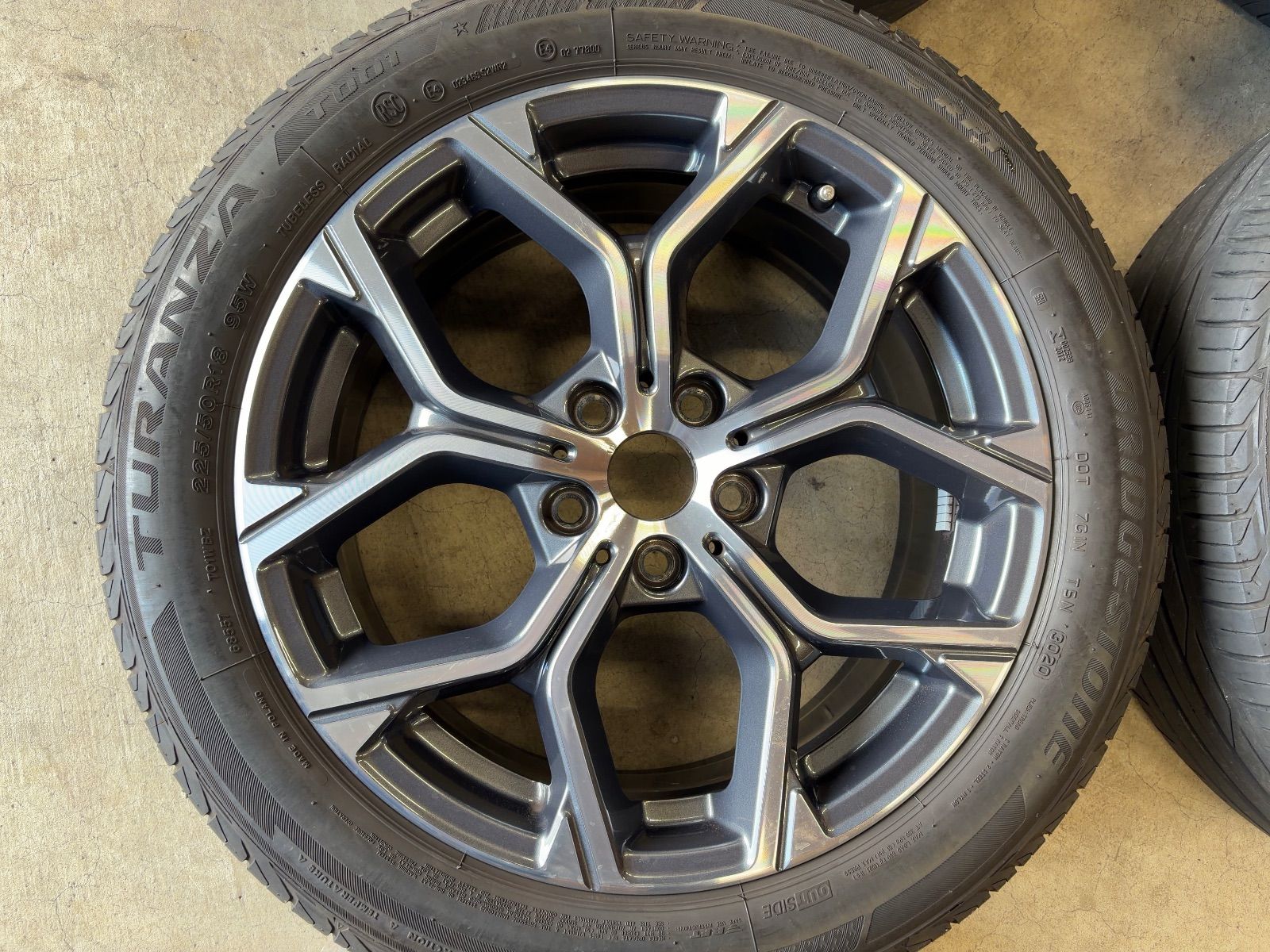 BMW X 1 F 48 2 39 品 18インチ 4本セット