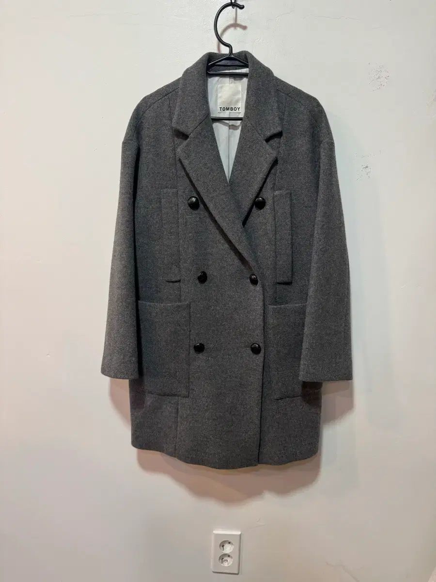 TOMBOY グレー ダブル コート