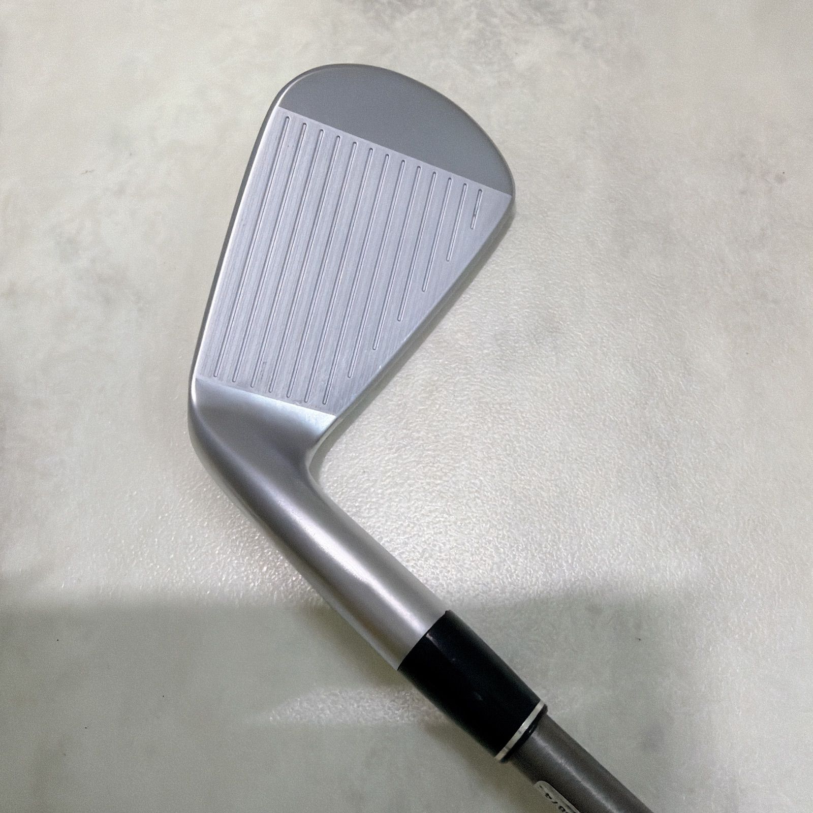 新品グリップ 極美品 SRIXON ZX5 MK2 7番アイアン スチールファイバー