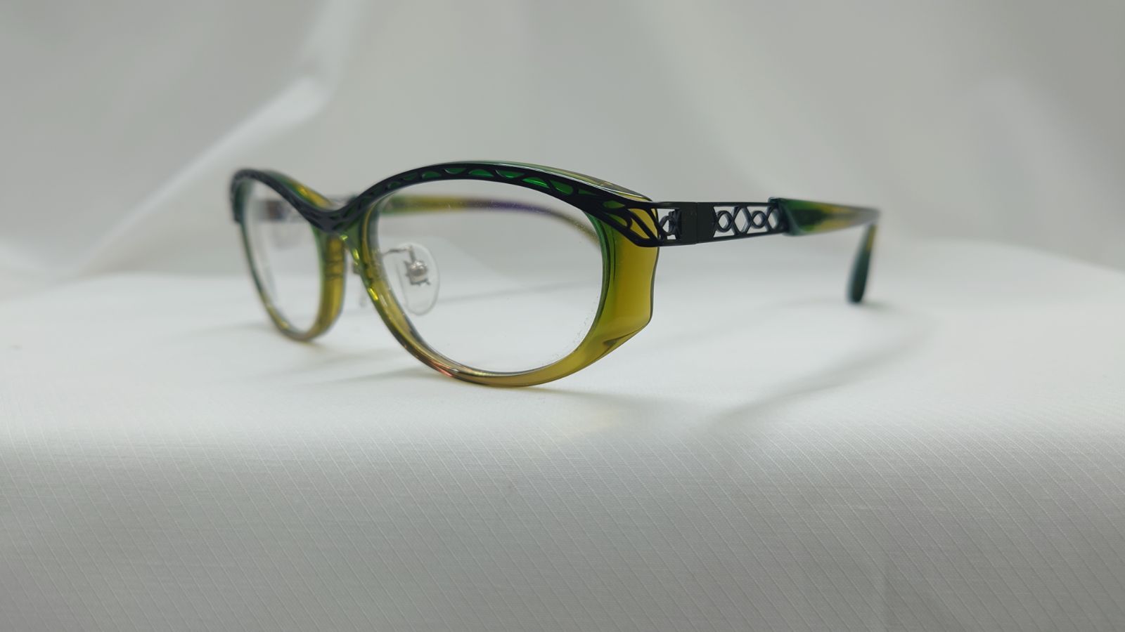 less than human レスザンヒューマン YUUGA 2020