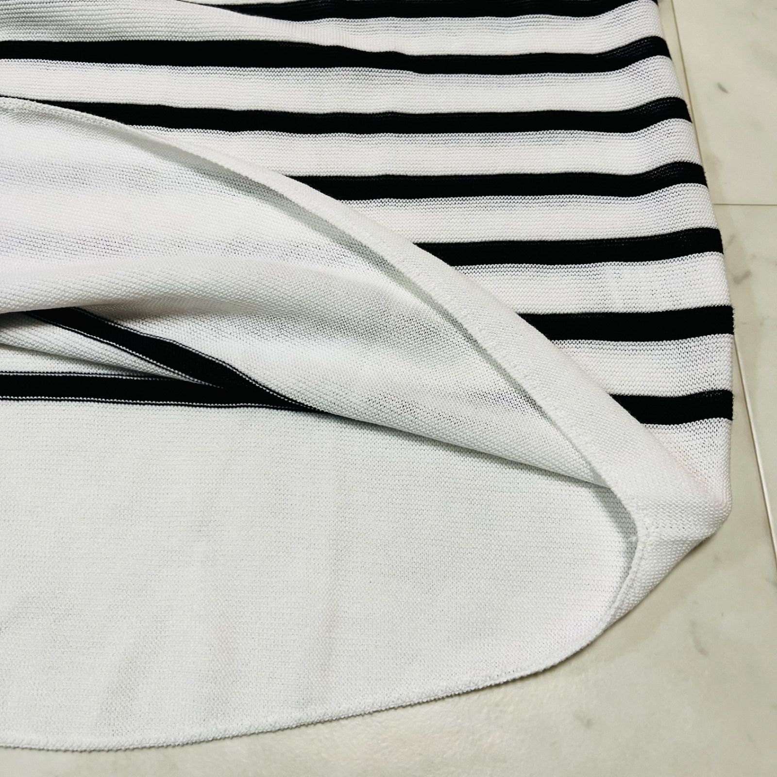 38 ホワイト×ブラック