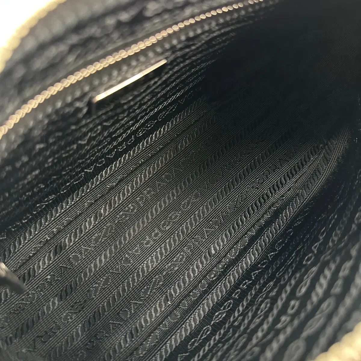  PRADA リナイロン キルティング チェーン ショルダーバッグ クロスバッグ ミニバッグ 1 bh 026 メッセンジャーバッグ ショルダーバッグ