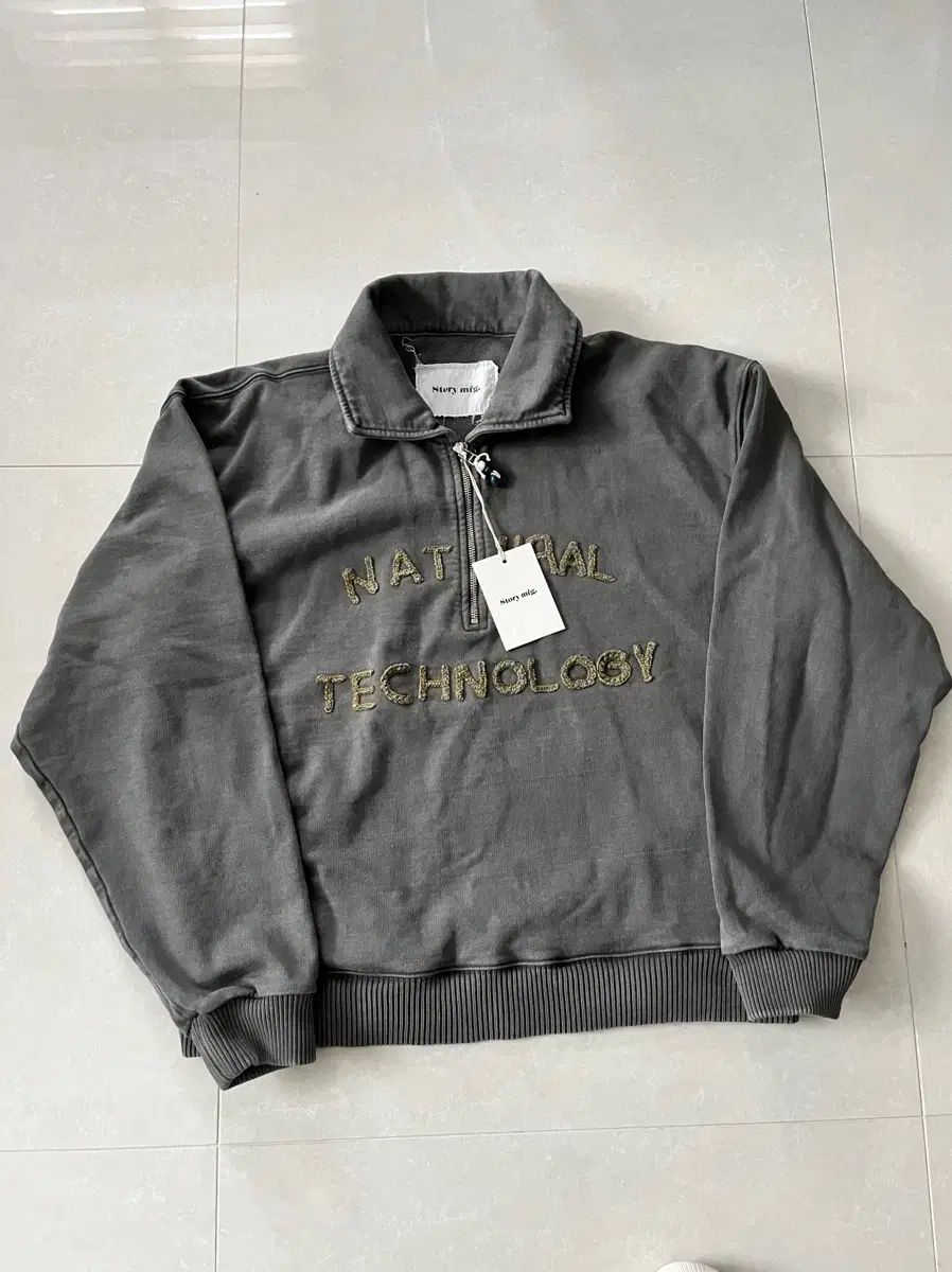 Story mfg ハーフジップアップ プルオーバー