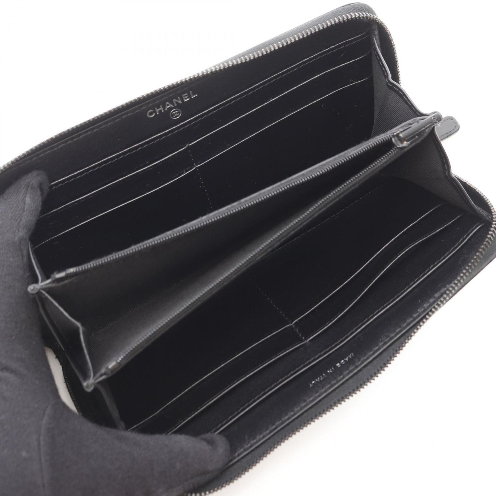 シャネル CHANEL ラウンド長財布 マトラッセ ブラック ラムスキン（羊