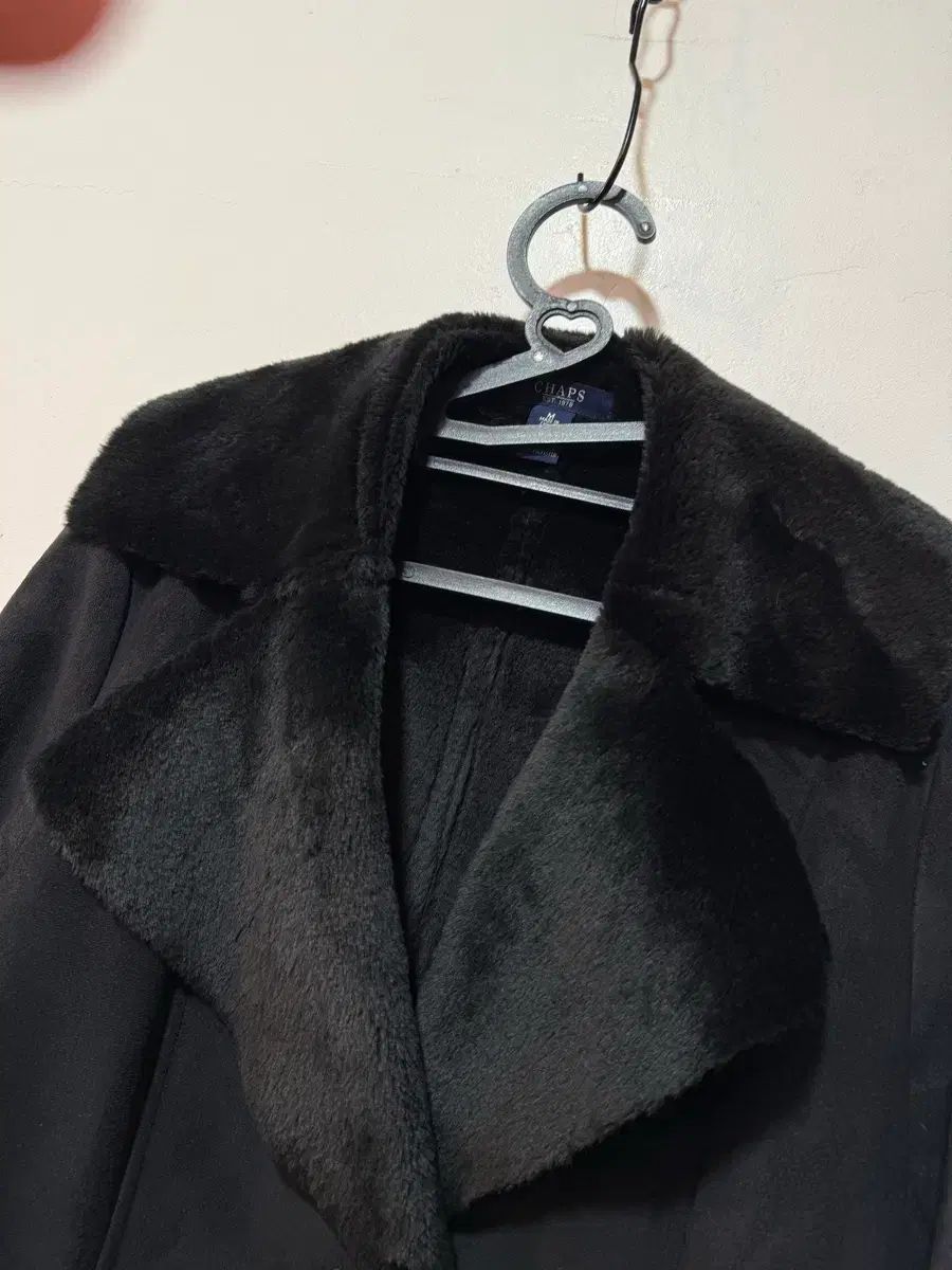 CHAPS ブラック ムートン コート M