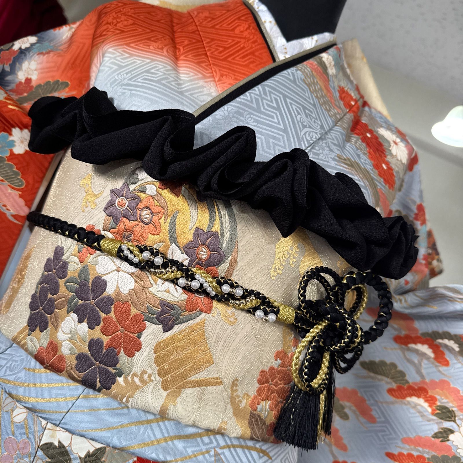  豪華振袖セット 4点 袋帯 半衿 重ね衿 古典柄 金駒刺繍 牡丹 菊 藤 波 松 振袖 着物