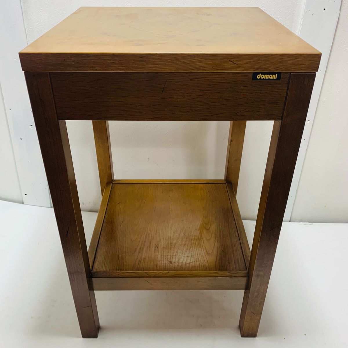 カリモク家具 domani サイドテーブル モーガントン 木製 抽斗 飾り棚
