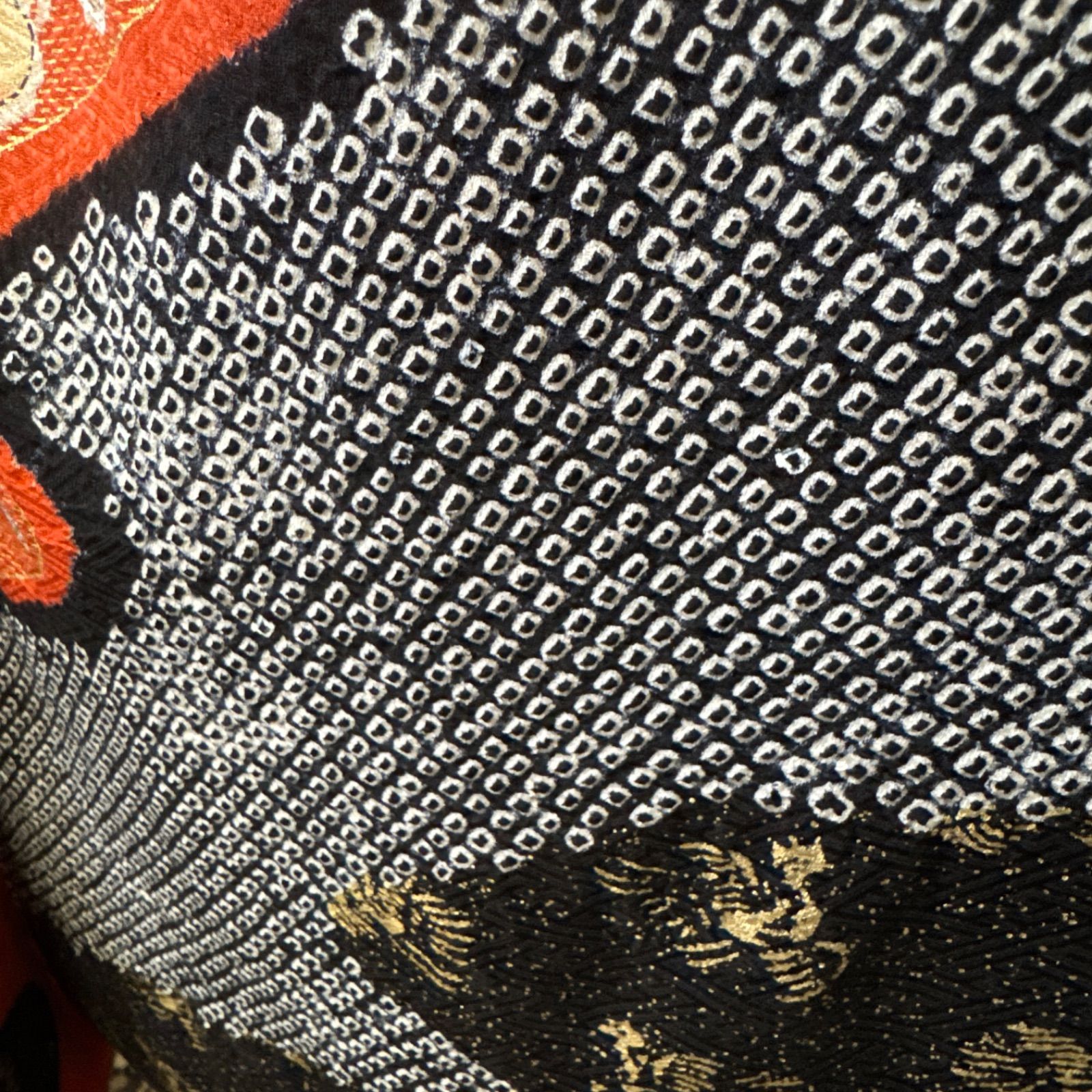 豪華振袖フルセット(7点)・鹿の子絞り・手絞り・共八掛・枝垂れ桜