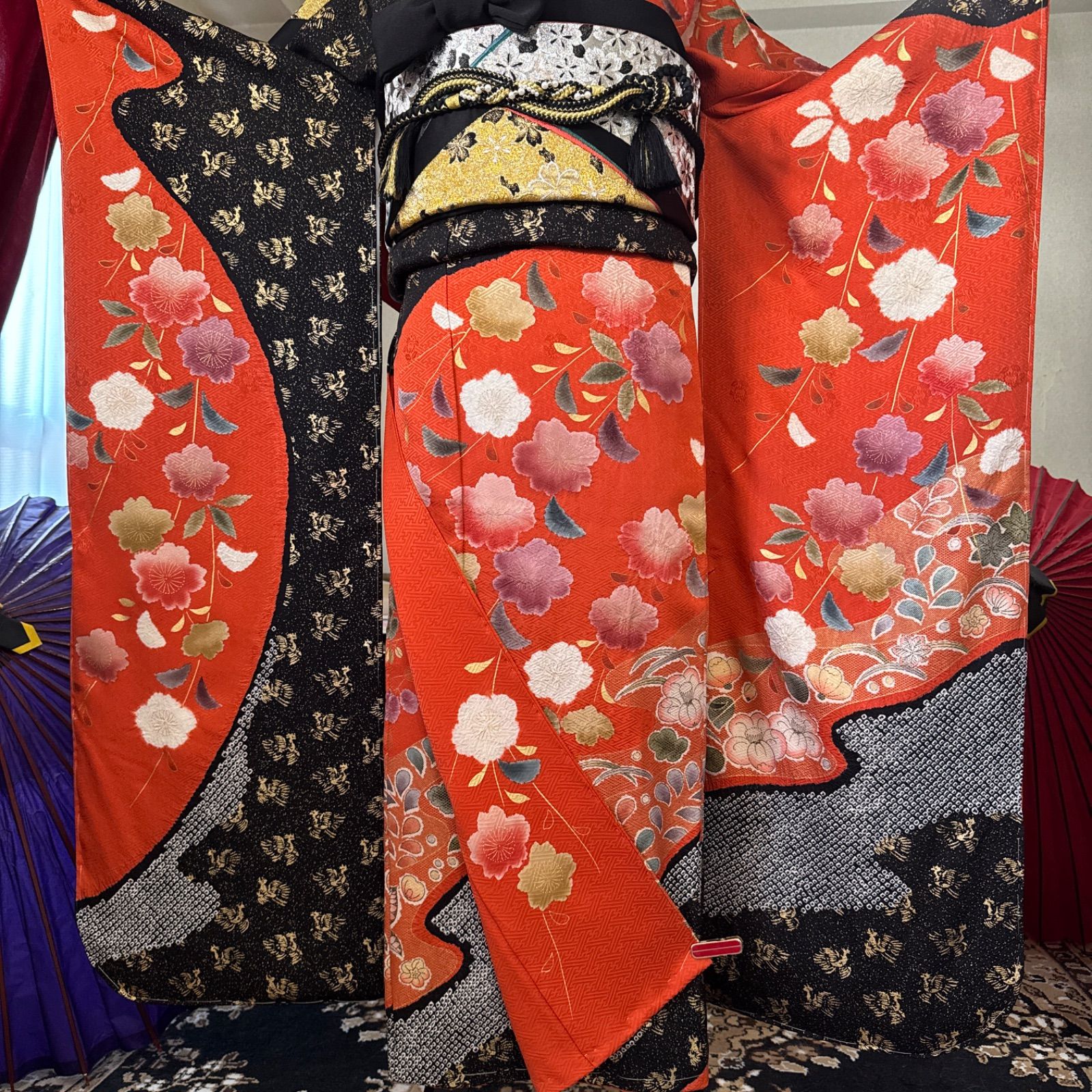 豪華振袖フルセット(7点)・鹿の子絞り・手絞り・共八掛・枝垂れ桜