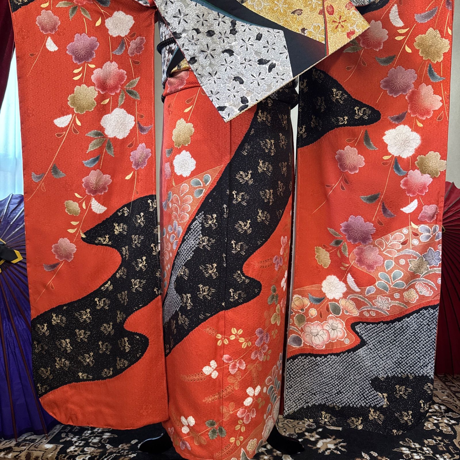 豪華振袖フルセット(7点)・鹿の子絞り・手絞り・共八掛・枝垂れ桜