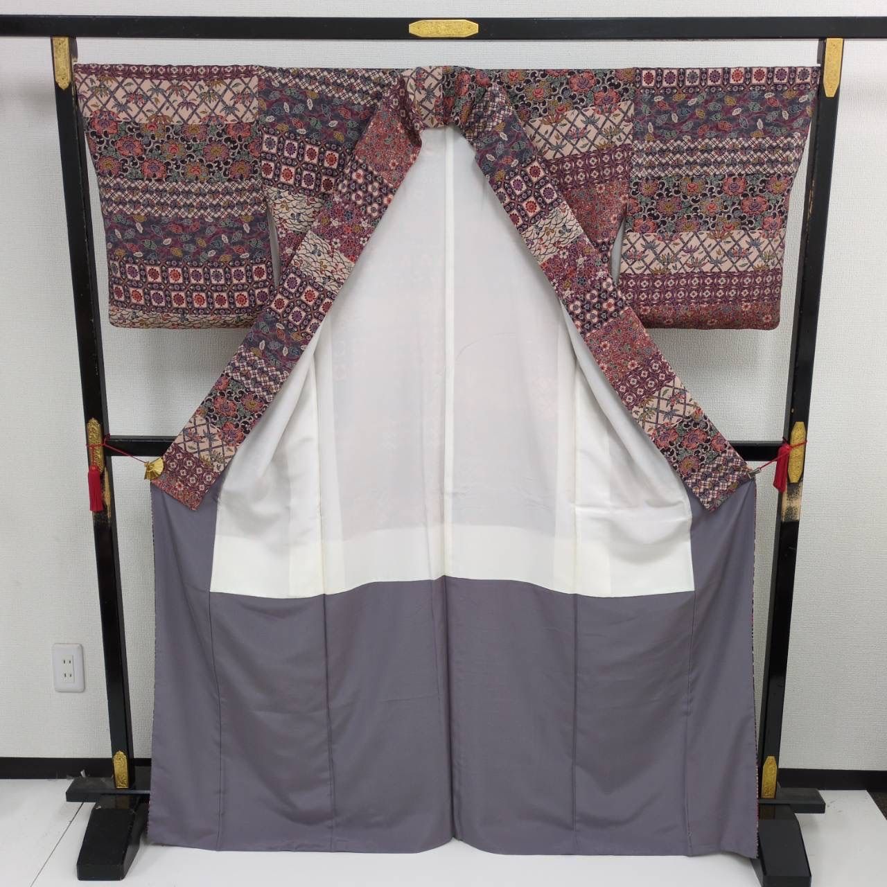 小紋 裄69 市松模様 花唐草 縮緬 正絹 着物 MK-2332 - メルカリ