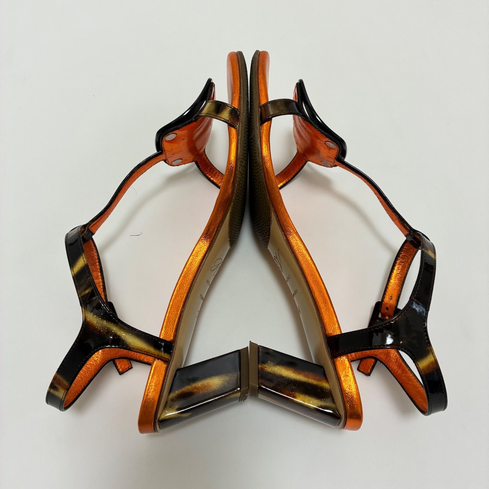 Tストラップアンクルミュール ベッコウ