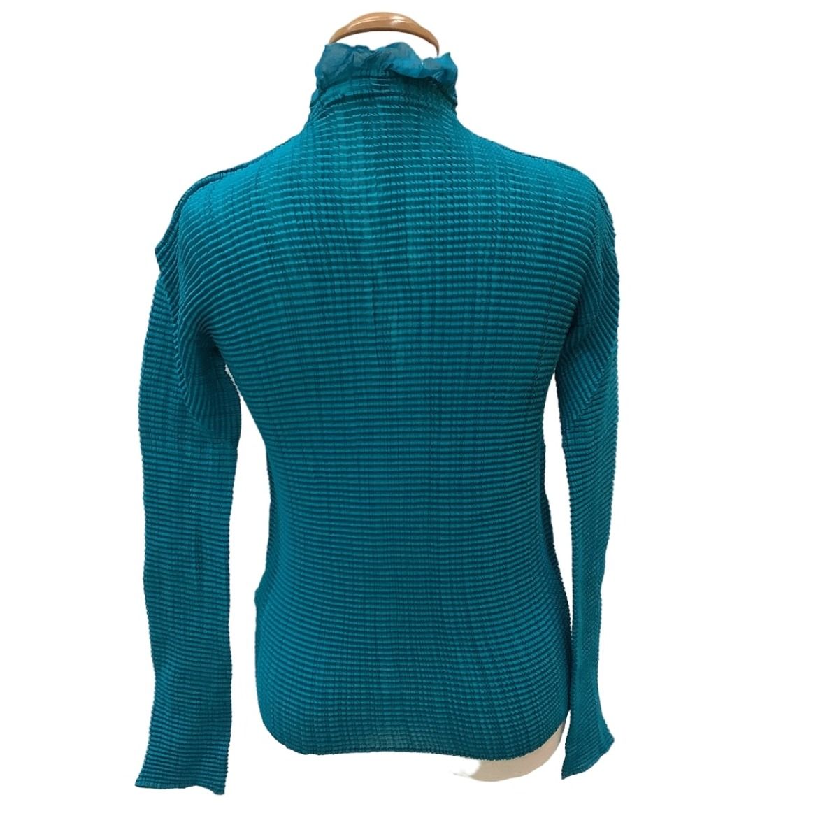 ♪♪ISSEY MIYAKE FETE イッセイミヤケ ワッフルプリーツ フリル