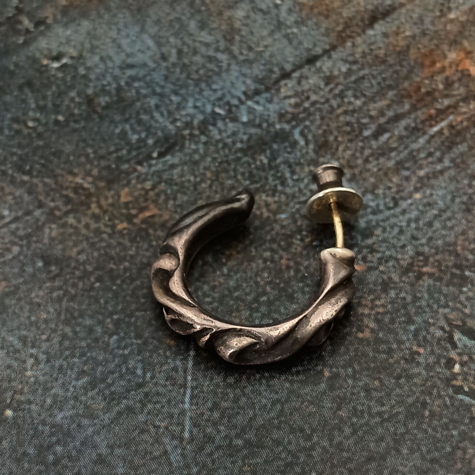 ChromeHearts クロムハーツ スクロール フープピアス 片耳 メンズ