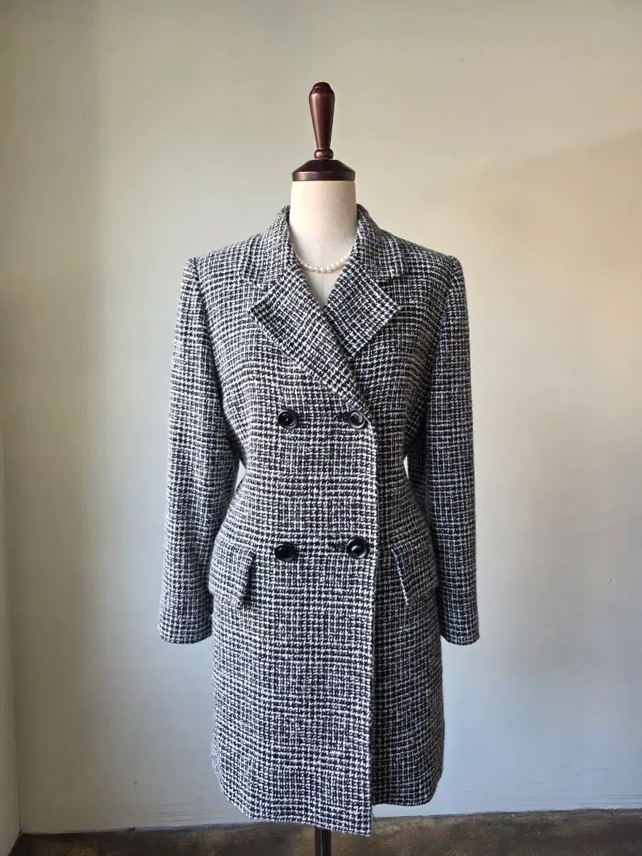 ジバンシィ ブークレ ツイード コート