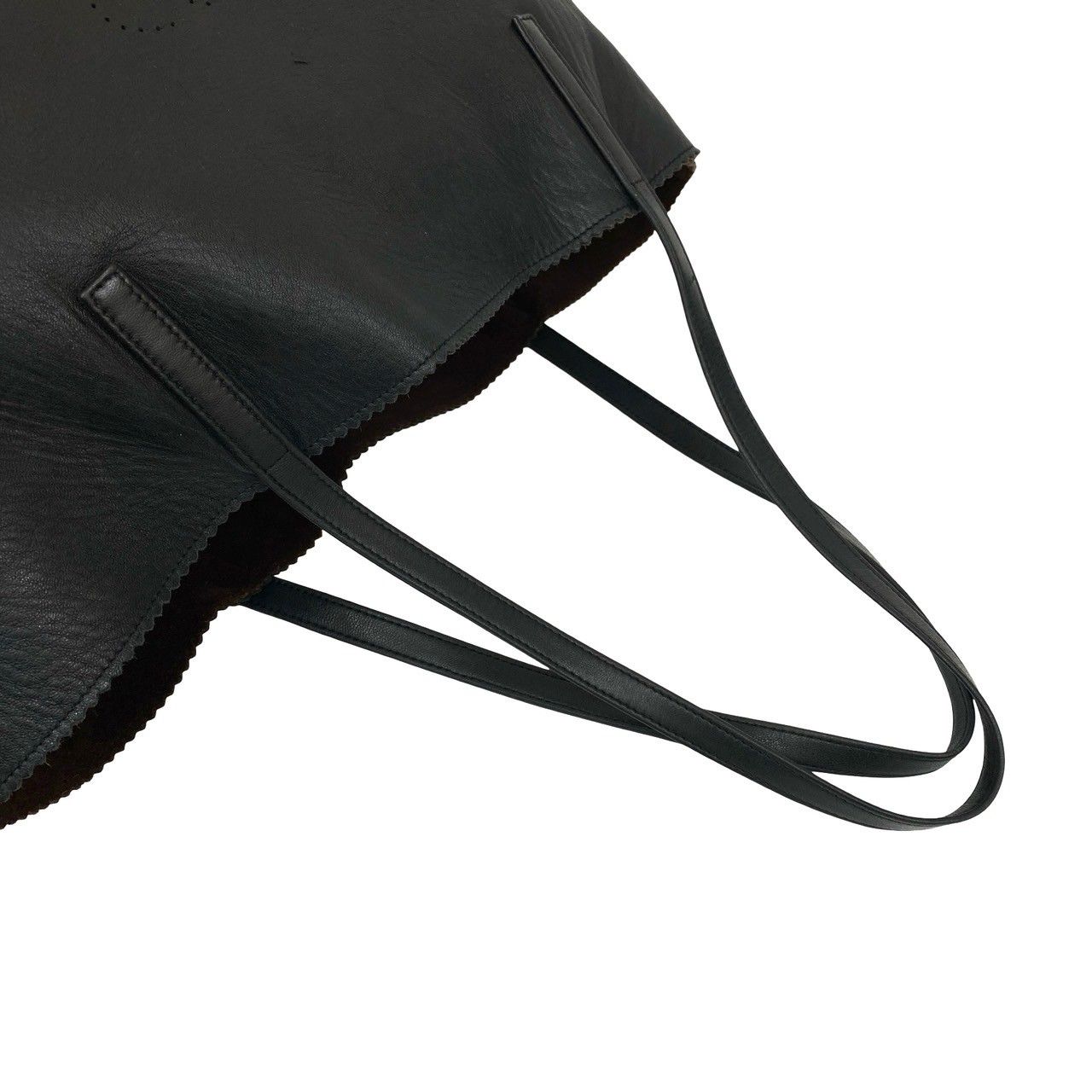 極 美品 LOEWE ロエベ アナグラム ロゴ パンチング ナッパレザー 本革