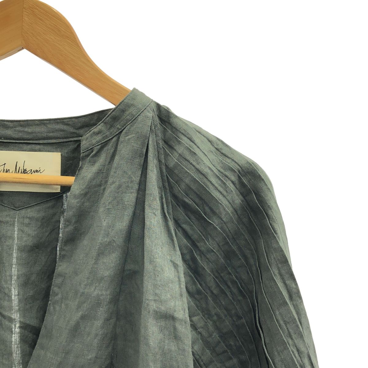JUN MIKAMI アイリッシュリネンタックスリーブブラウス チャコール 美品】 JUN MIKAMI / ジュンミカミ | アイリッシュリネンタック