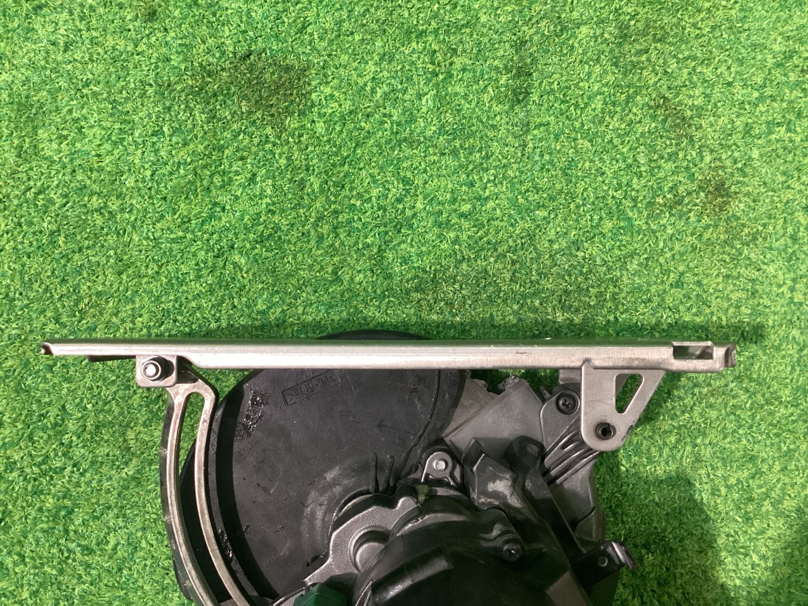 コードレスチップソー切断機