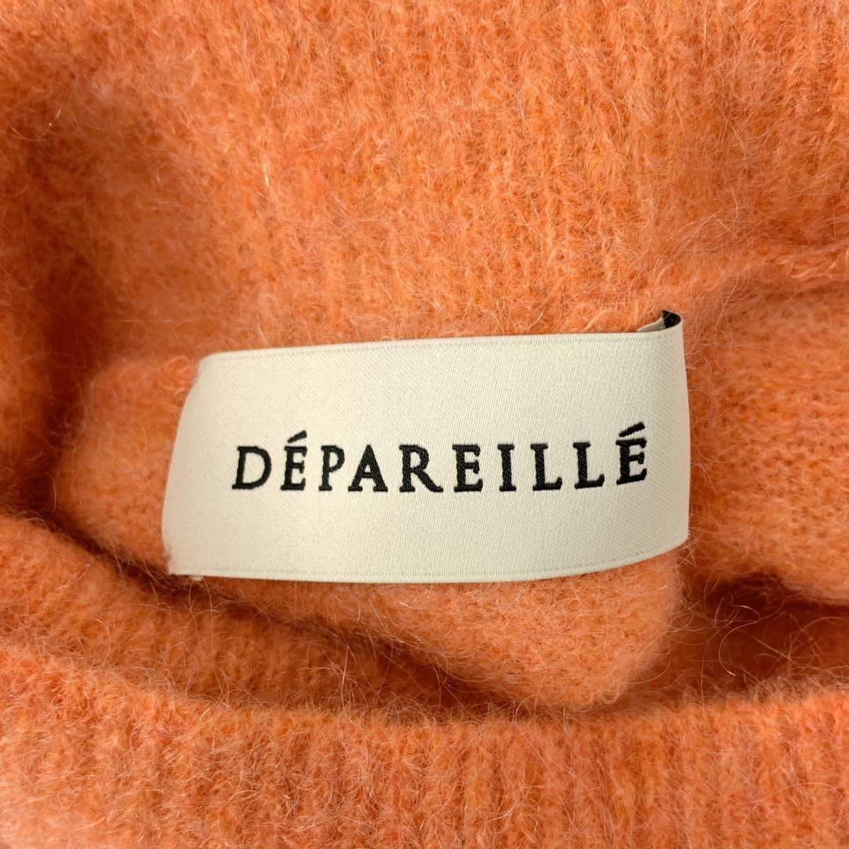 美品＊デパリエ モヘヤ混タートルネックニット 38 オレンジ 長袖