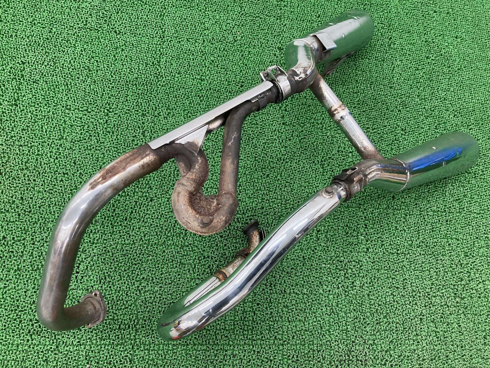 ルネッサ マフラー 4 DN ヤマハ バイク 部品 SRV 250 Renaissa フルエキ 機能的問題なし 品薄 車検 aR マフラー パーツ バイク