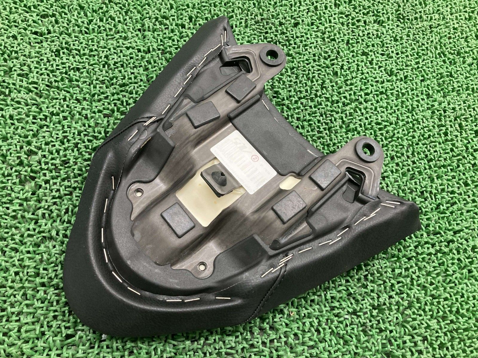 Xディアベル タンデムシート 595P3131AA ドゥカティ 純正 中古 バイク