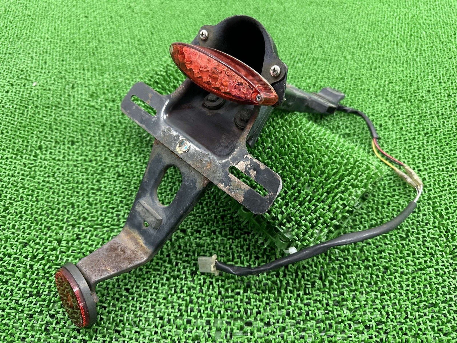 グラストラッカー リアフェンダー スズキ 純正 中古 NJ47A ビッグ