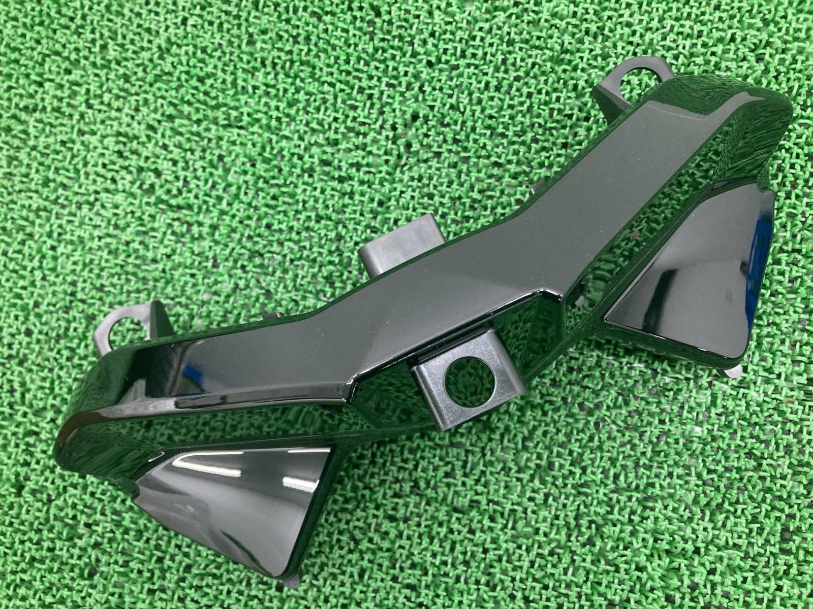 パニガーレV 4 ヘッドライトカバー 998597 ドゥカティ Ducati PanigaleV ブラックアウト jH