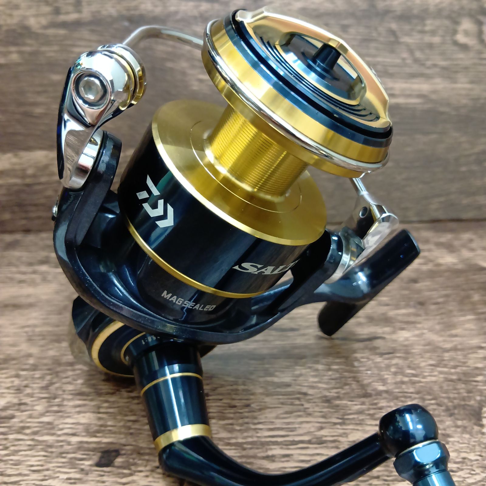 ダイワ(DAIWA) 20 ソルティガ 8000-H スピニングリール - メルカリ