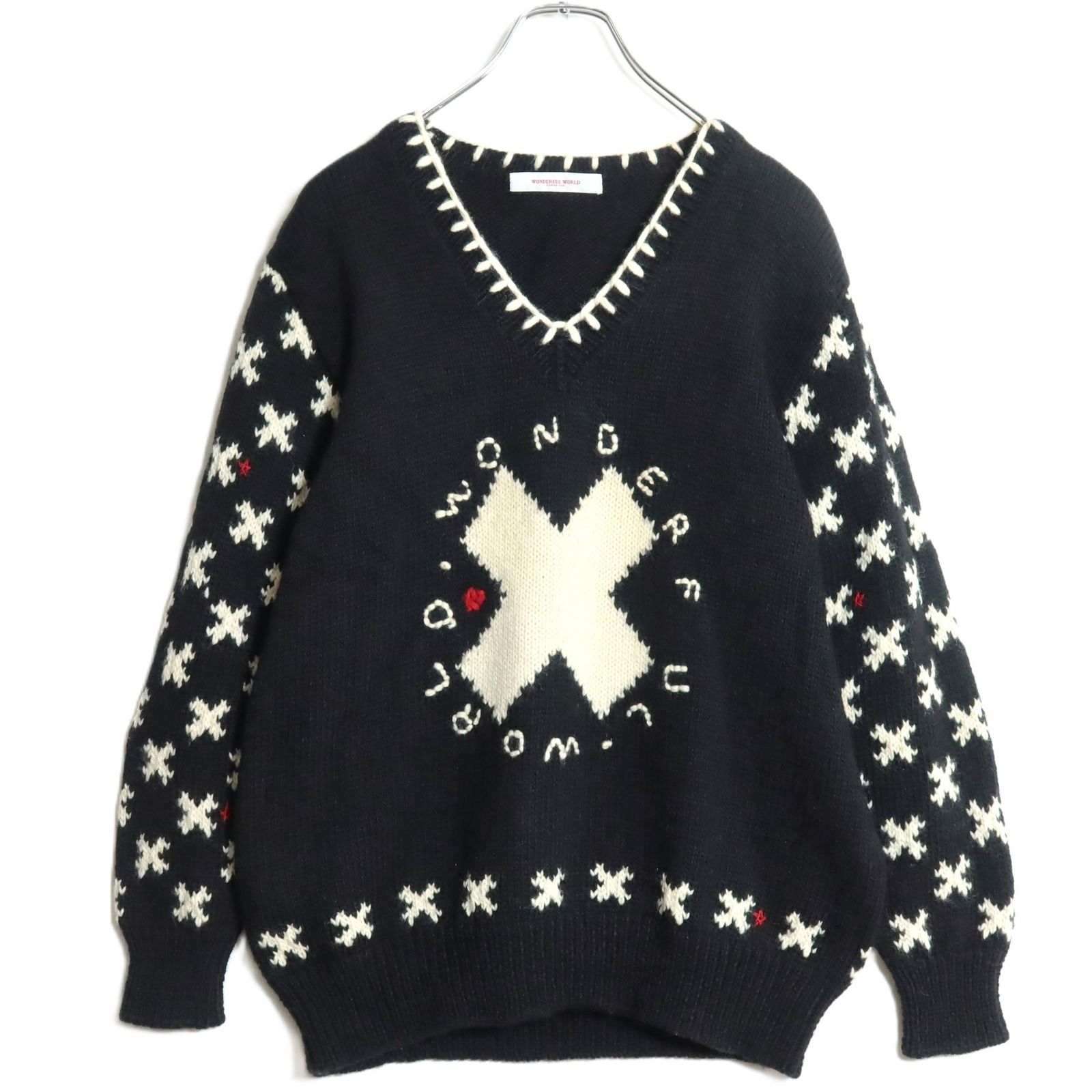 【美品】ワンダフルワールド カネコイサオ★クロス&星♪長袖ニット セーター 黒系 厚手 z16776 美品】ワンダフルワールド カネコイサオ☆クロス&星♪長袖ニット