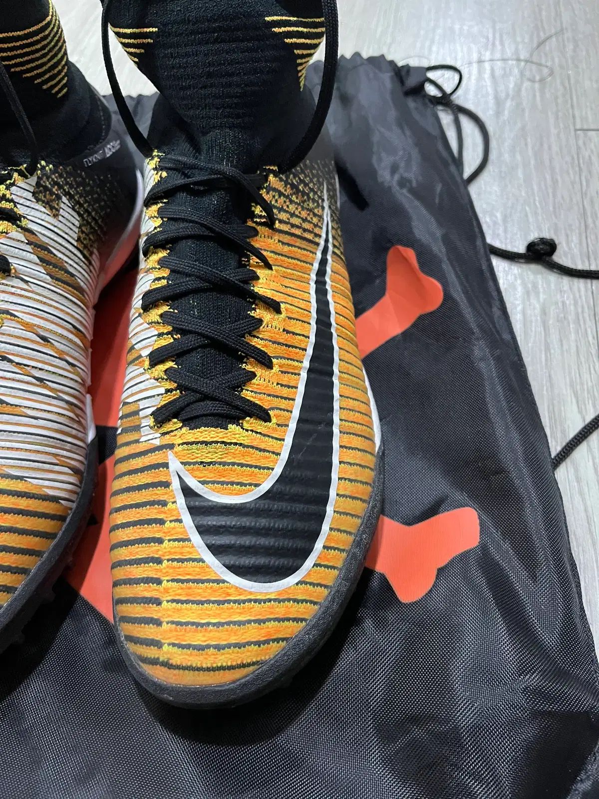 ナイキ マーキュリアル X プロキシモ 2 DF TF 275 セール サッカーシューズ