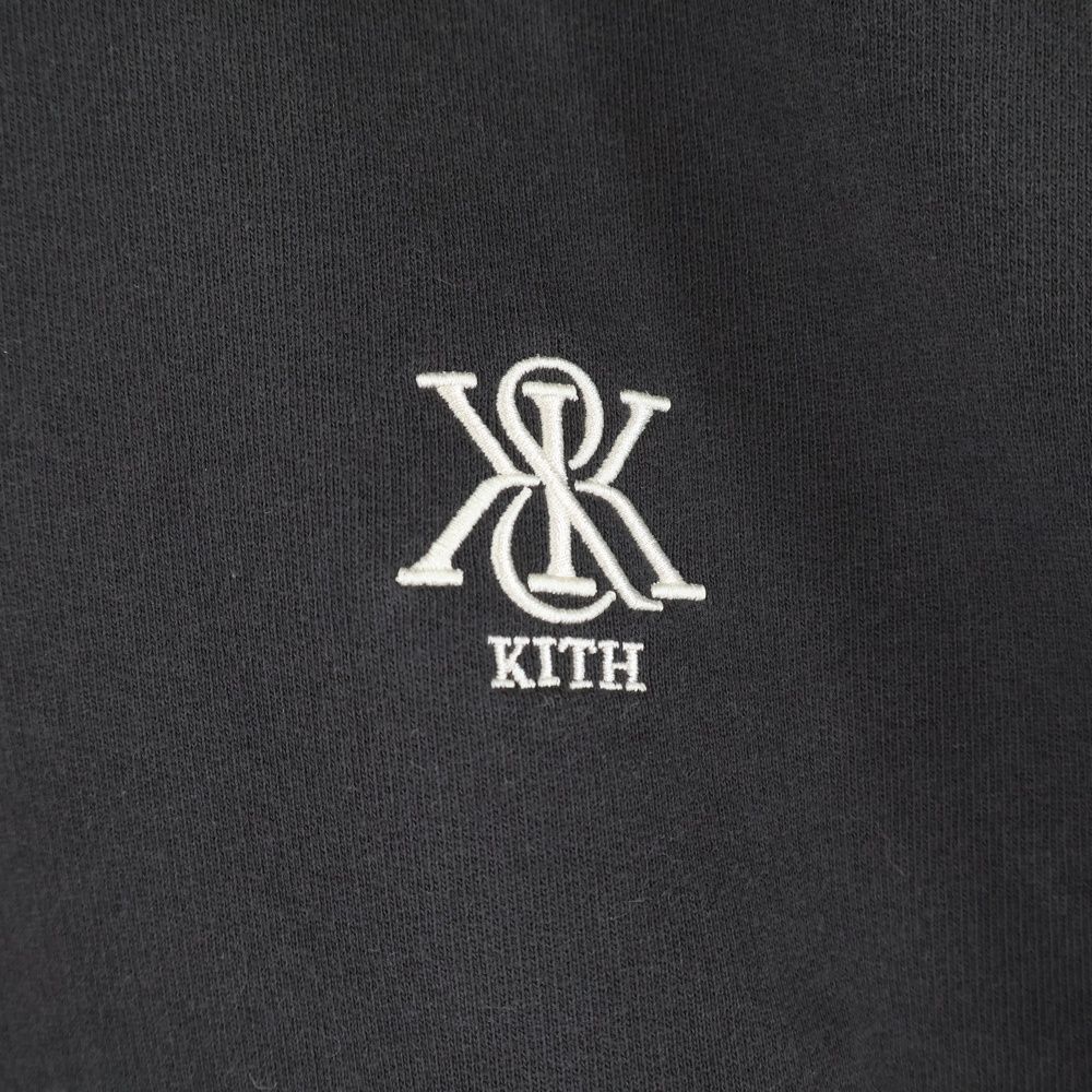 KITH (キス) Quarter Zip Popover Sweatshirt ロゴ刺繍 襟付きハーフ