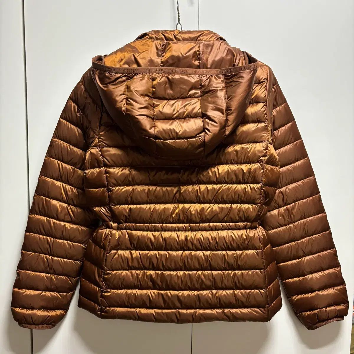 50万円台 25FW Tommy Hilfiger トミーヒルフィガー レディース 軽量